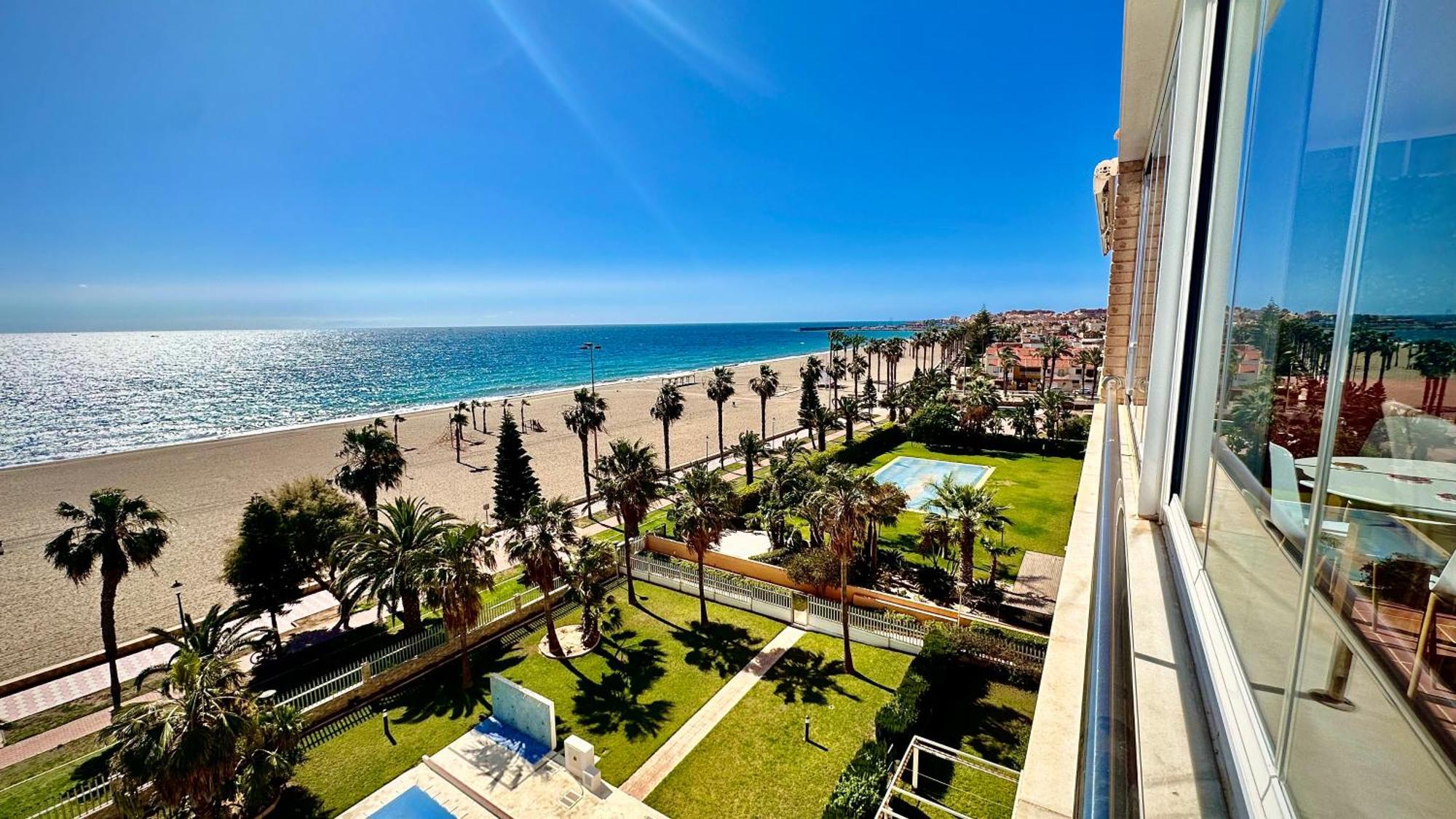 Vista Del Mar Residencial Lejlighed Roquetas de Mar Eksteriør billede
